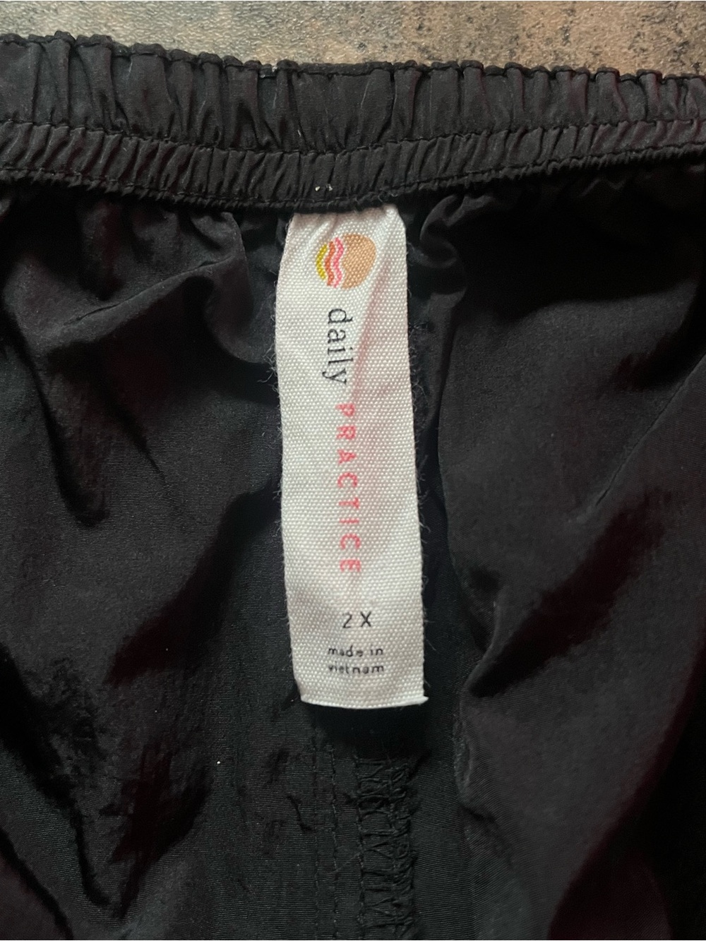 The Bowline Parachute Pants by Daily Practice - Picture 4 of 4